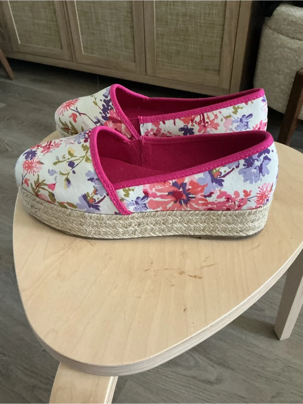 The Pioneer Woman Floral Espadrille Slip-Ons in Hot Pink Trim